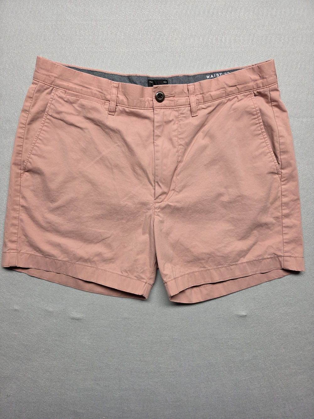 J.CREW Men's Coral Flat Front Chino Shorts Men’s Size 32 - 5 Inch Inseam